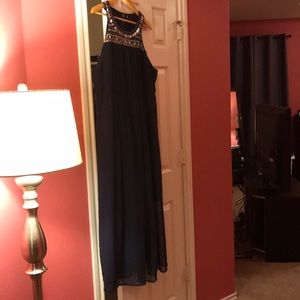 Maxi halter dress